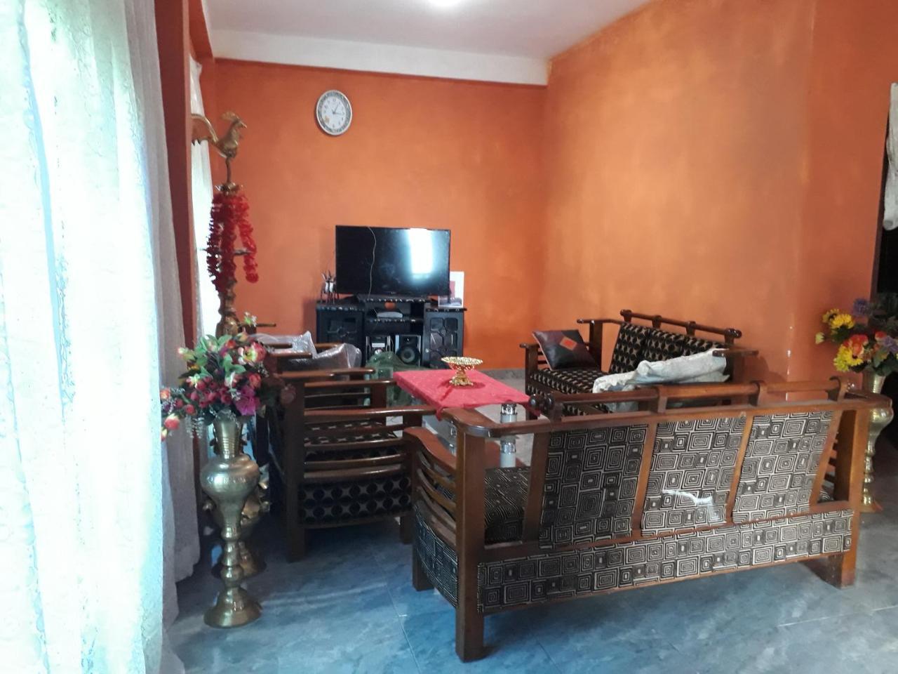 Ohiya Mount Plaza Appartement Boralanda Buitenkant foto
