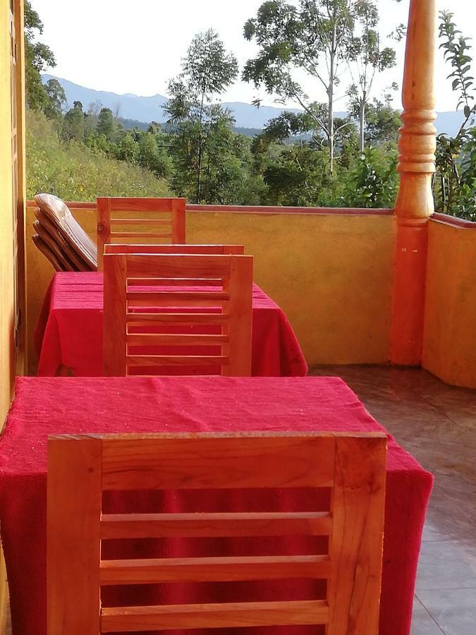 Ohiya Mount Plaza Appartement Boralanda Buitenkant foto